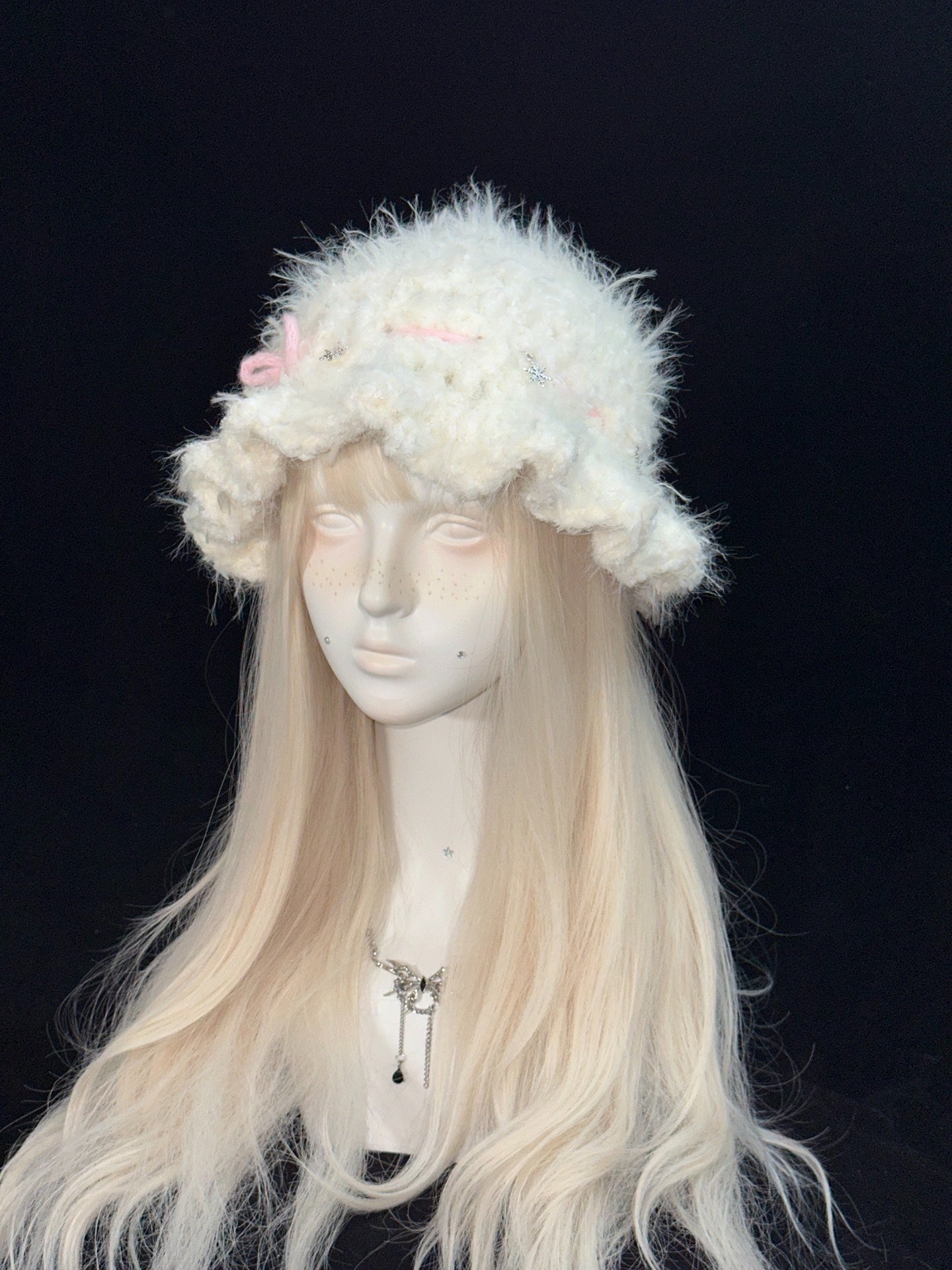Snowflake Jellyfish Bucket Hat – Handmade Crochet Kawaii Winter Hat