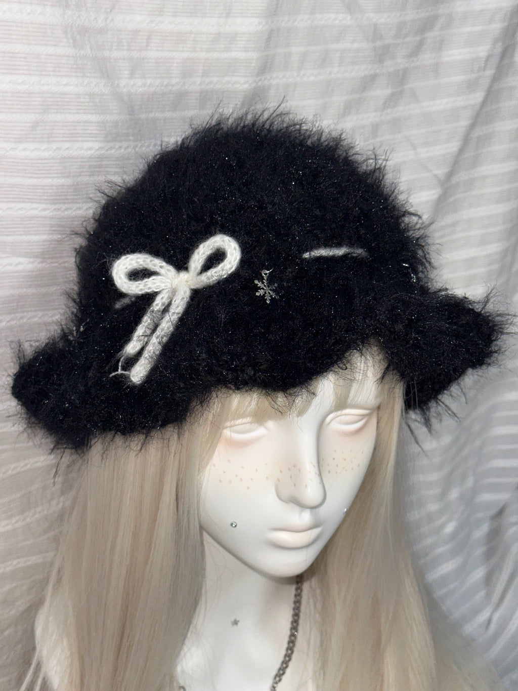 Snowflake Jellyfish Bucket Hat – Handmade Crochet Kawaii Winter Hat
