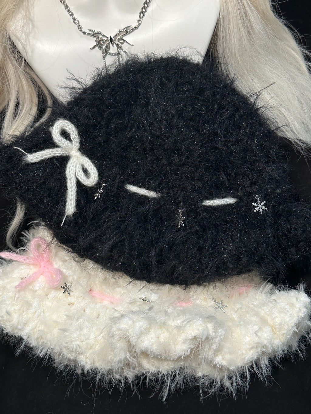 Snowflake Jellyfish Bucket Hat – Handmade Crochet Kawaii Winter Hat